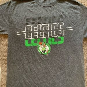 Men medium Celtics Top